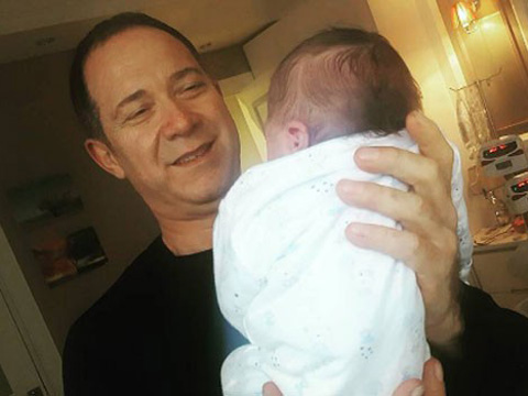 Sümer Ezgü... ÜÇÜNCÜ BABALIK HEYECANI!