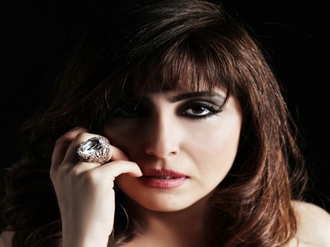 Çilem Duman... MÜZİK DÜNYASINA "SİNERJİ" YARATMAYA GELİYOR!..