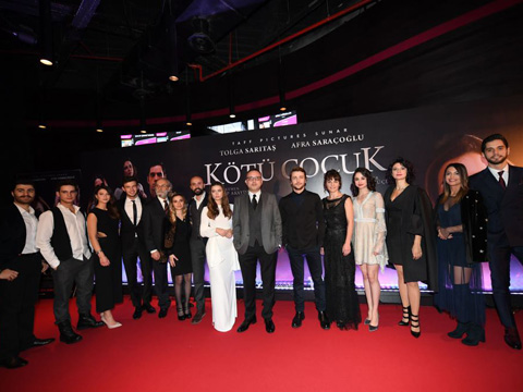 Kötü Çocuk... GALAYA FANLARI DAMGASINI VURDU!