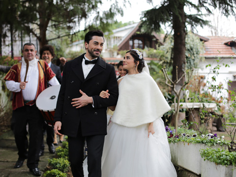 Seviyor Sevmiyor... DÜĞÜN GÜNÜ!