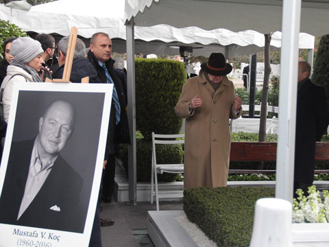 Mustafa Koç... BİRİNCİ ÖLÜM YILDÖNÜMÜNDE DUALARLA ANILDI!