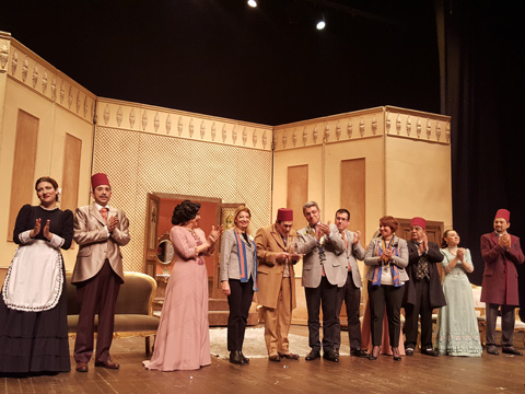 Zihni Göktay... USTA OYUNCUYA "MESLEKTE ÜSTÜN HİZMET ÖDÜLÜ"!..