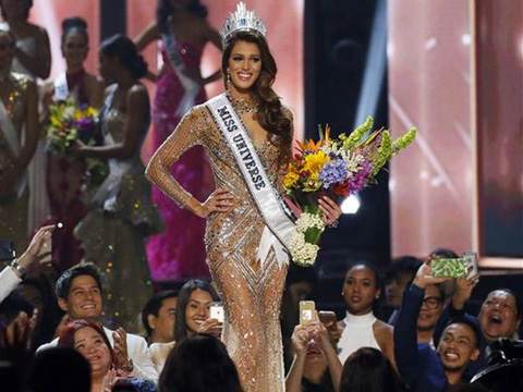 KAİNATIN EN GÜZEL KIZI BELLİ OLDU!