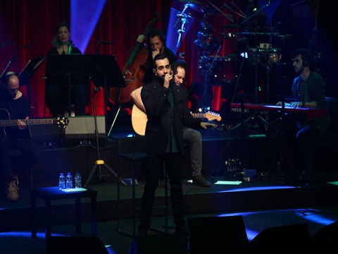 Gökhan Türkmen... AKUSTİK KONSERİNE YOĞUN İLGİ!..