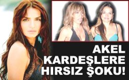 Ebru-Deniz Akel... SOYULDULAR!