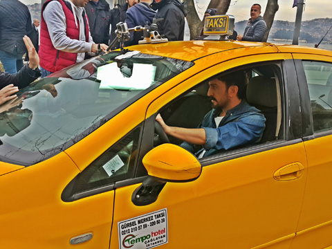 Ferman Toprak... TAKSİ ŞÖFÖRLÜĞÜ YAPTI!