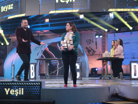 Kendi Düşen Ağlamaz... KURUNUN YANINDA YAŞIN DA YANDIĞI YARIŞMA!