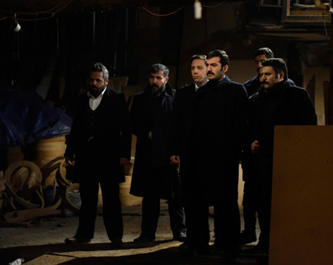 Sevda Kuşun Kanadında... ÖMER’E BÜYÜK ŞOK!