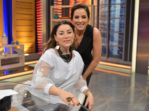 Doğa Rutkay’la Her Şey Bu Masada... AŞKIN NUR YENGİ'NİN MÜZİK YOLCULUĞU!