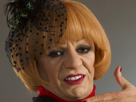 Zafer Algöz... ONU HİÇ BÖYLE GÖRMEDİNİZ!..