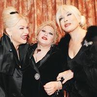 Muazzez Abacı-Emel Sayın-Seçil Heper... TARİHE GEÇECEK DÜET!