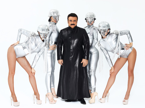 Bülent Serttaş.. ABLALARI VE İMAJI ŞAŞIRTTI!