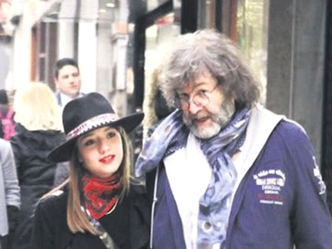 Levent Erden...''40 YAŞ GENÇ SEVGİLİSİ İLE GÖRÜNTÜLENİNCE  PANİKLEDİ!