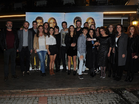 Aşk ve Gurur... GALA HEYECANI!