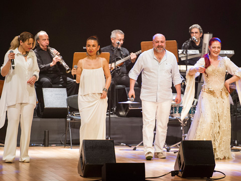 Candan Erçetin - Kardeş Türküler... MÜKEMMEL UYUM!