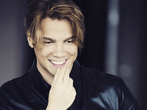 Sinan Akçıl...''ÖRNEK DAVRANIŞIYLA GÖNÜLLERİ FETHETTİ!