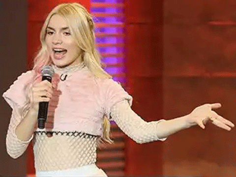 Aleyna Tilki... SOSYAL MEDYADA TEPKİ ÇEKEN NAZIM HİKMET'Lİ PAYLAŞIM!..