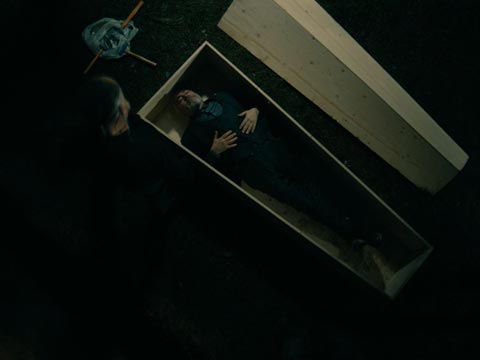 İçerde...GÖMDÜM SENİ KUDRET!