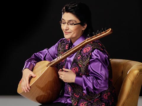 Güler Duman... "YÜREĞİMDEN YÜREĞİNİZE SAZIM"!..