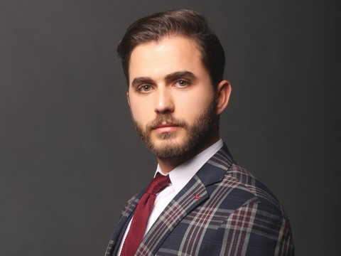 Erkan Çelik... YARIŞMADAN ÇIKTI, ROLÜ KAPTI!..