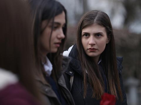 Kırgın Çiçekler... EYLÜL'ÜN ZOR GÜNLERİ!