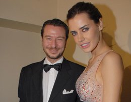 Scarlet... ELİT PARTİYE TATYANA DAMGASI...