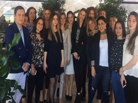 Demet Şener Kutluay... HAYRANLARI İLE MORAL BULDU!..