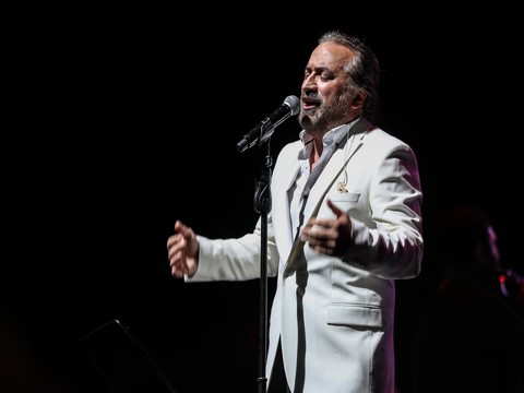 Volkan Konak... KUZEYİN OĞLU, İSTANBUL'DA FIRTINA GİBİ ESTİ!..