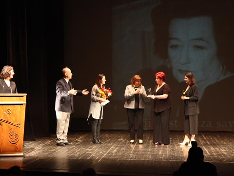 Zeynep Göktay Dilbaz... 23. BEDİA MUVAHHİD ÖDÜLLERİ SAHİPLERİNİ BULDU!