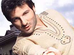 Davut Güloğlu... SEKS BAĞIMLISIYMIŞ...