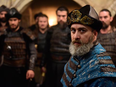 Diriliş ‘’Ertuğrul’’... GİZLİ OYUNLAR!