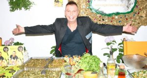 KUŞUM AYDIN EBRU ŞALLI'YI FENA BOMBALADI