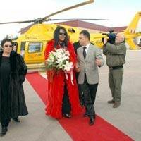 Bülent Ersoy... YOLLARINA KIRMIZI HALI SERDİLER!