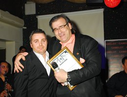 MAGAZİN CASUSU 2 YAŞINDA...