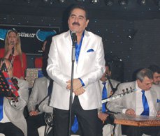 İbrahim Tatlıses... KIZI VE DAMADI İÇİN SÖYLEDİ!