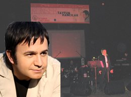 Tayfun Hancılar... TIP BAYRAMINDA DOKTORDAN DOKTORLARA KONSER...