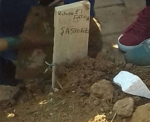 Vatan Şaşmaz... GÖZYAŞLARI VE DUALARLA UĞURLANDI!