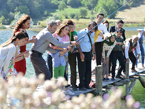 Yalaza... TRT EKRANLARINDA YENİ BİR DİZİ!