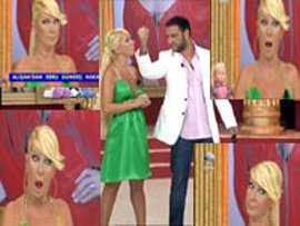 Seda Sayan... FİKRİ BAŞKA ZİKRİ BAŞKA!...