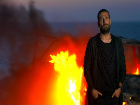 Ümit Yaşar... "DERYA" İLE YİNE YENİ YENİDEN!.