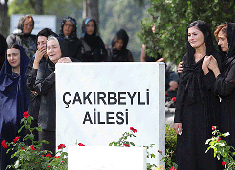 Eşkiya Dünyaya Hükümdar Olmaz... TARİFSİZ BİR ACI!