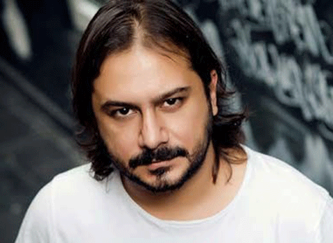 Senarist yazar Emrah Serbes... 'ONLARI BEN ÖLDÜRDÜM'