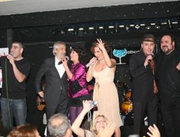 KURTULUŞ'UN "KURTULUŞ"U İÇİN SAHNE ALDILAR...