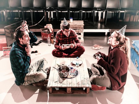 Craft Tiyatro...  YENİ OYUNLARLA TİYATRO SEVERLERLE!..