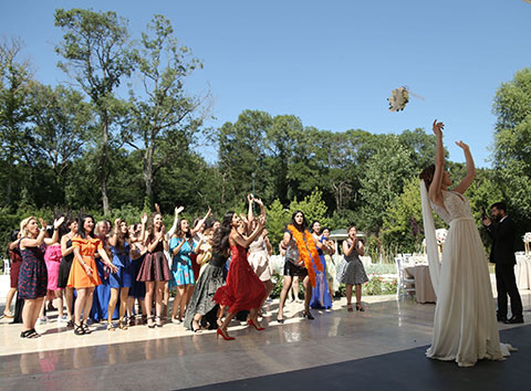 Damat Takımı... ÇİÇEK YARIŞI!