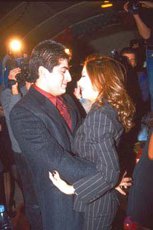 EBRU GÜNDEŞ'İN ESKİ EŞİ ÖMER DURAK'A BEŞ AY HAPİS CEZASI...