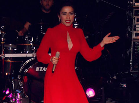 Burcu Güneş... "MÜZİK YÜREK İŞİDİR, PLAYBACK YAPMAM!"