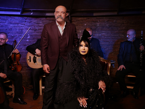 Bülent Ersoy... İLK KEZ BİR DİZİDE!