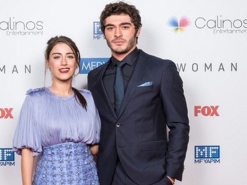Hazal Kaya - Burak Deniz... "BİZİM HİKAYE" İLE CANNES'DA GÖRÜCÜYE ÇIKTILAR!..