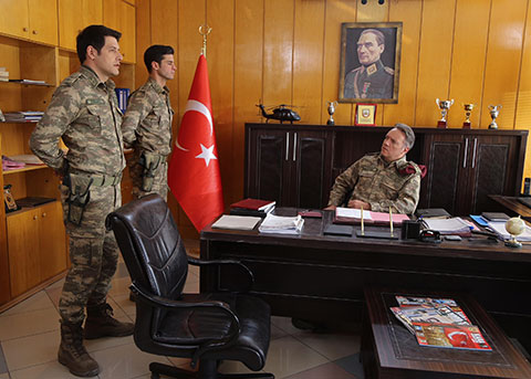 Savaşçı... KILIÇ TİMİ YASTA!